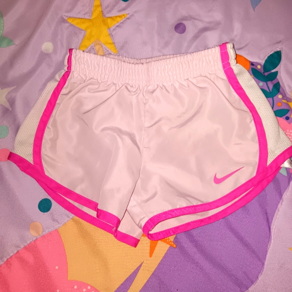 Toddler 2t Nike shorts